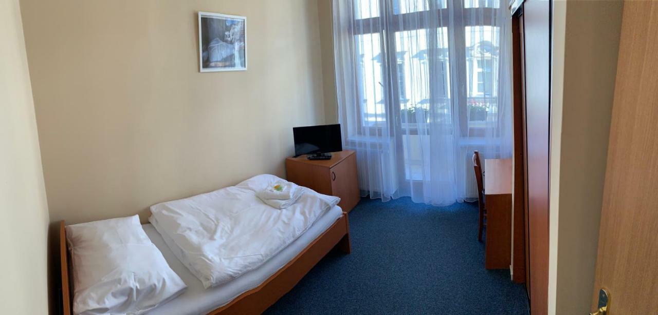 Lazensky Dum Florentini Hotel Teplice Luaran gambar